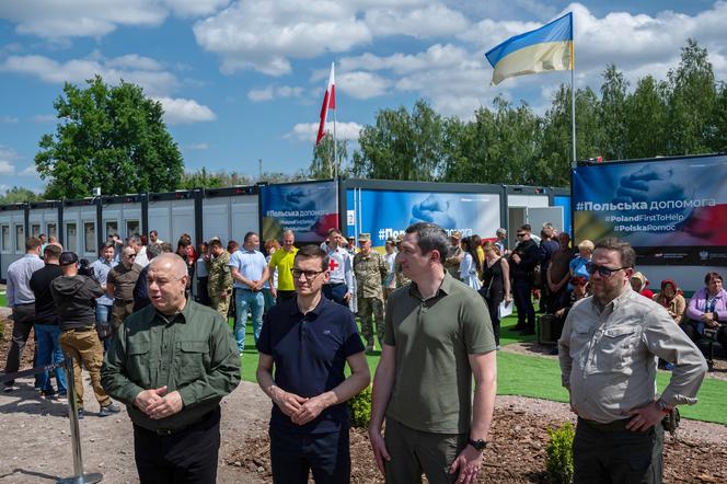 Premier Morawiecki otworzył miasteczka kontenerowe w Ukrainie.