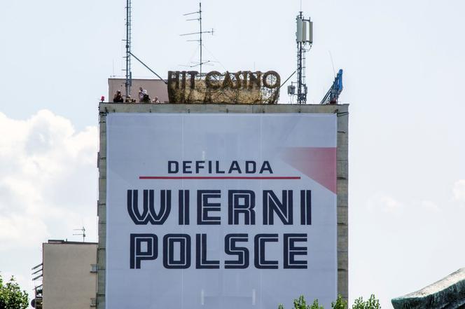 Defilada Wojska Polskiego - widziana przez obserwatora
