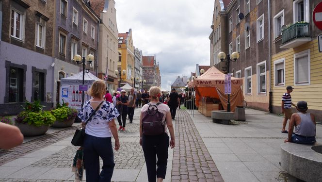 Dni Olsztyna 2025. Dziesiątki wystawców i setki olsztynian na Jarmarku Jakubowym