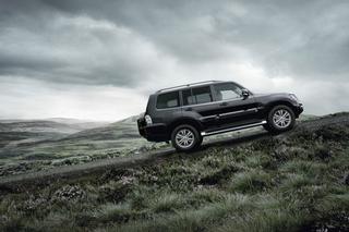 Mitsubishi Pajero Wagon lifting 2015