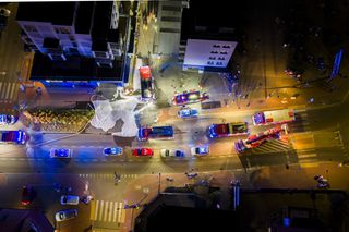 Kolejny pożar w Ząbkach. Wybuchł obok spalonego miesiąc wcześniej budynku!