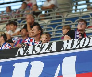 Górnik Zabrze zmierzył się z Rakowem Częstochowa. Kibice na trybunach dopisali