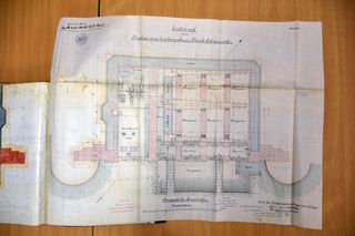 Pod ulicą w centrum Torunia odkryto... dawną wytwórnię lodu! Niezwykłe znalezisko sprzed 130 lat
