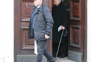 Jarosław Kaczyński na niedzielnej mszy