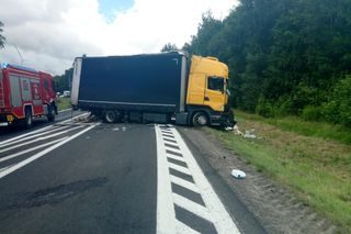 Wypadek na DK6. Zderzyły się ciężarówki