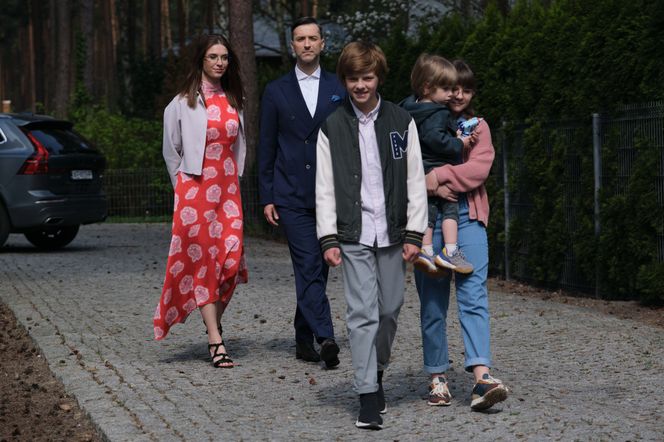 Koniec BrzydUla 2. Drugi ślub Uli i Marka w ostatnim 292 odcinku! Dobrzański oświadczy się byłej żonie w wyjątkowy sposób - ZDJĘCIA