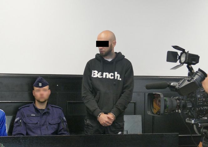 Dawid przeżył horror. Bandyci porwali go z ulicy, wywieźli z miasta, rozebrali do naga i połamali ręce
