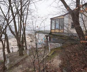 Sanatorium Zdrowie w Orłowie. Zniszczony budynek