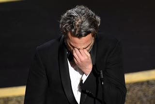 Joaquin Phoenix ze łzami w oczach wspomina brata! To najmocniejsza przemowa Oscarów 2020