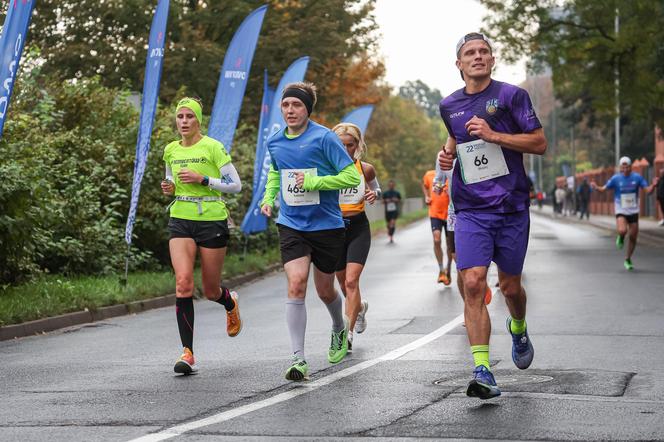 22. Poznań Maraton za nami. Tysiące biegaczy na ulicach Poznania 