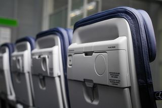 Nowe fotele dla LOT: polska fabryka Recaro zapewni komfort pasażerom