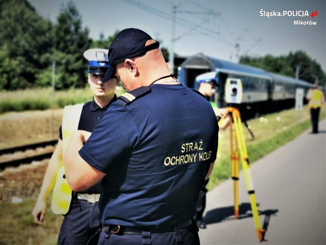 Orzesze. Śmiertelne potrącenie rowerzystki na przejeździe kolejowym [ZDJĘCIA]
