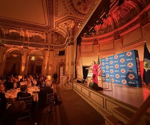  Elise Stefanik chce wystartować w wyborach na gubernatora NY