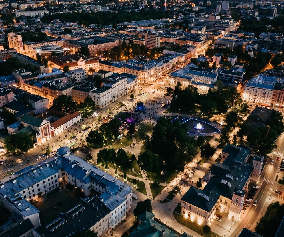 Plac Litewski nocą w Lublinie