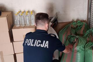 Duża akcja policji w Łódzkiem. Zatrzymanemu 42-latkowi grozi nawet 10 lat za kratkami