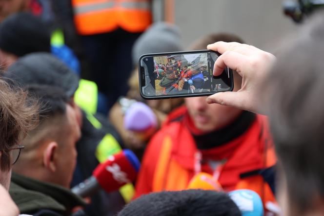 Protest rolników 20 marca przed Lubelskim Urzędem Wojewódzkim w Lublinie