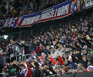 Górnik Zabrze wyszarpał zwycięstwo w meczu z Piastem. Brzydkie zachowanie Podolskiego