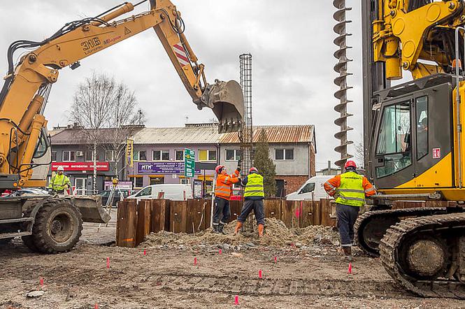 Ogromne korki przez remont ulicy Marsa