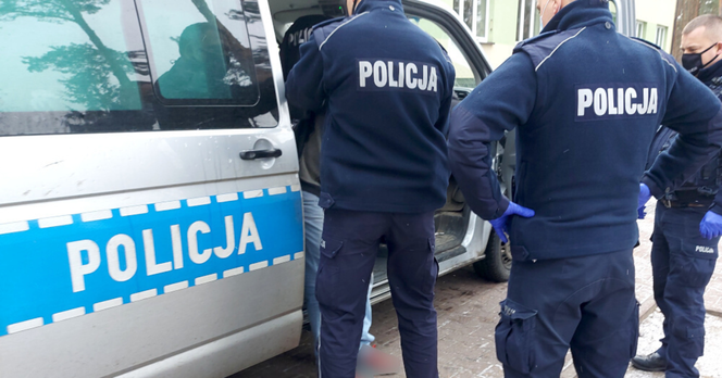 Napad Na Jubilera W Centrum Krakowa Przy Ul Floriańskiej Policja Poszukuje Sprawcy Nie Był 7958