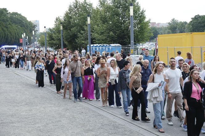 Koncert Jennifer Lopez w Warszawie (25.07.2025) - część pierwsza. Organizatorem koncertu jest Prestige MJM