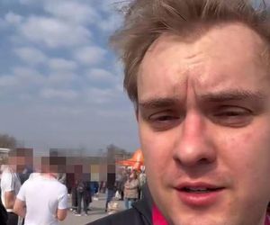 Roxie Węgiel  biega z Kevinem