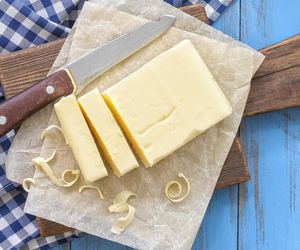 Ile masła można zjeść dziennie? Czy masło szkodzi zdrowiu? Odpowiedź naukowców zaskakuje