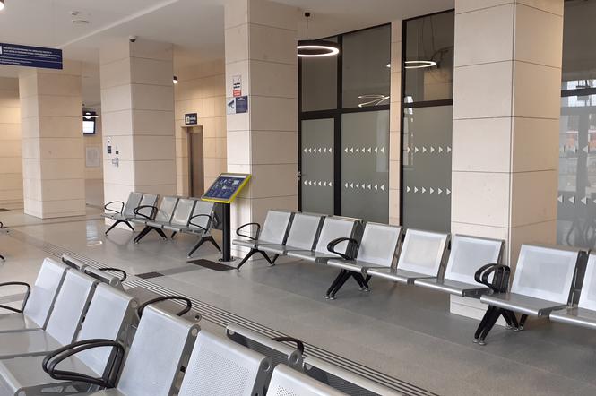 Tu jest jakby luksusowo - skarżyski dworzec po remoncie 