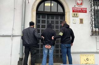 Chciał przejechać policjanta we Wrocławiu. 38-latek aresztowany