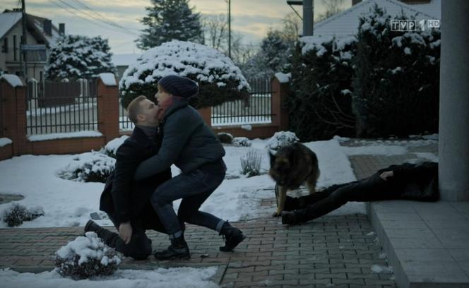 Komisarz Alex 16 odc. 197. Lucyna (Magdalena Walach), Piotr Górski (Krystian Wieczorek)	