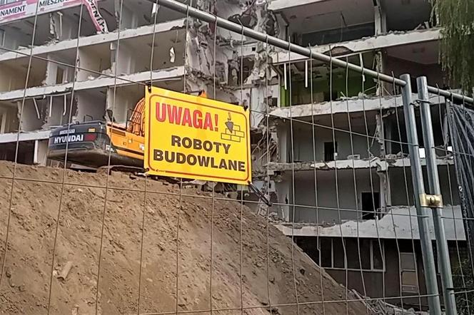 Biurowiec "Ornament" przechodzi do historii