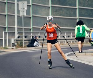 W pierwszym dniu zawodów o Puchar Polski w biegach na nartorolkach Marwe Cup zawodnicy wzięli udział w sprincie techniką dowolną