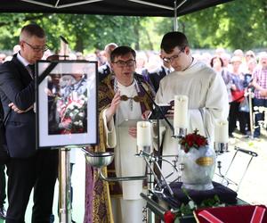 Pogrzeb Jacka Zielińskiego - tłumy na Cmentarzu Rakowieckim