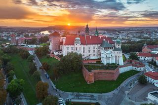 To najpiękniejsza atrakcja turystyczna w Małopolsce według AI. Znajduje się w mieście królów