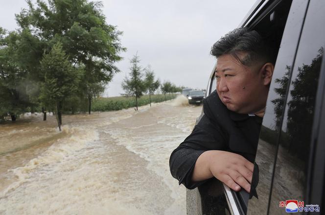 Padły rozkazy Kim Dzong Una. Zabronił naśladowania swojej fryzury!