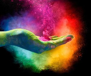 Jaki jest Twój szczęśliwy kolor? Sprawdź, która barwa jest najlepsza według daty urodzenia