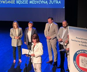 W tym roku na Scenie Teatralnej Miasta Siedlce zaprezentowali się uczestnicy z 19 przedszkoli oraz 27 szkół podstawowych z Siedlec i powiatu siedleckiego.