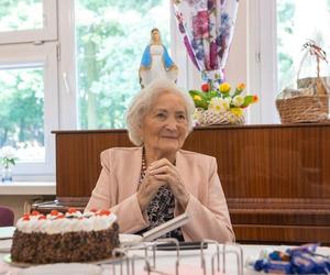 Pani Irena samotnie zwiedziła Rosję, Armenię i Gruzję! Teraz świętuje 100. urodziny