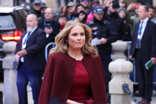 Wielki książę Luksemburga Henryk abdykował.