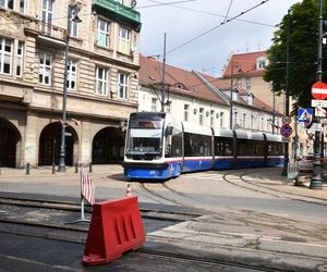 Wracają tramwaje na ul. Focha, ale ruszają nowe prace na ul. Gdańskiej. Utrudnienia w ruchu i zmiany w komunikacji!