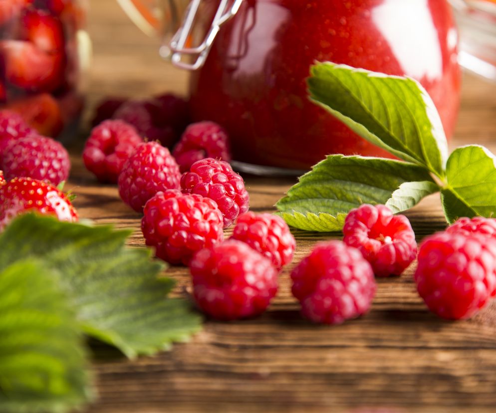 Kompot z malin [PPRZEPIS] - jak przygotować, ile cukru dodać