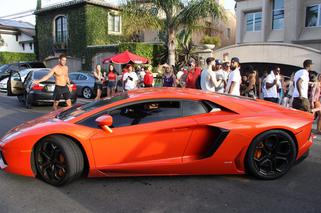 Chris Brown w Lamborghini Aventador