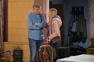 Pierwsza miłość, odcinek 3542: Ewelina (Magdalena Górska), Roman (Lech Dyblik)