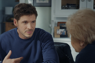 M jak miłość, odcinek 1734: Barbara (Teresa Lipowska), Marcin (Mikołaj Roznerski)