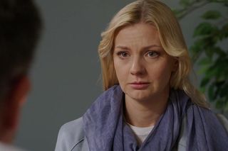 M jak miłość odc. 1846. Jagoda (Katarzyna Kołeczek), lekarz Marek (Tomasz Traczyński)