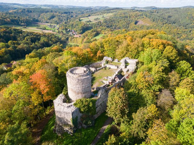 o najstarszy murowany zamek w Polsce. Ok. 850 lat temu powstał Zamek Wleń [ZDJĘCIA]