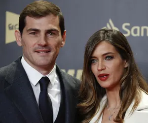 Iker Casillas miał piękną żonę i dwójkę dzieci. Szokuje na Twitterze: Jestem gejem! Tajemnicza odpowiedź Puyola