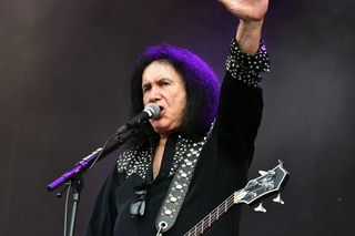 Gene Simmons (Kiss) wskazał najlepszego frontmana w historii rocka. Wyniósł liderowanie na wyżyny 