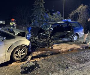  Tłuste. Dramatyczna czołówka. Wielu rannych w wypadku dwóch osobówek