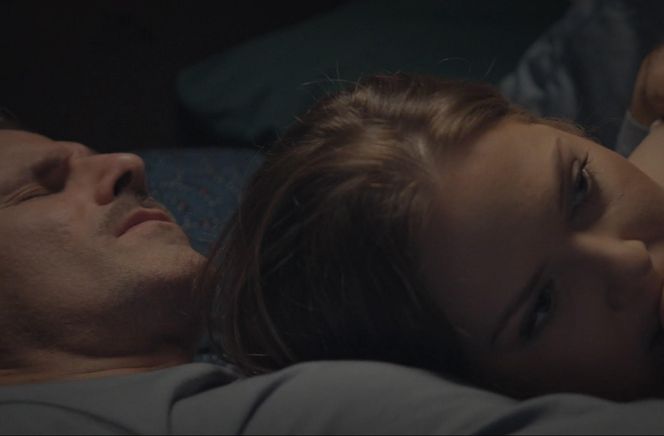 M jak miłość, odcinek 1888. Anita (Melania Grzesiewicz), Kamil (Marcin Bosak)