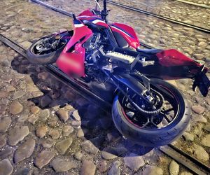 Z kradzionym motocyklem i kasetką z pieniędzmi. Strażnicy miejscy udaremnili zuchwałą kradzież